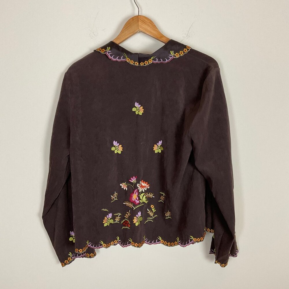 2/$20 Silk Club Collection Top - Size M - Picture 3 of 3